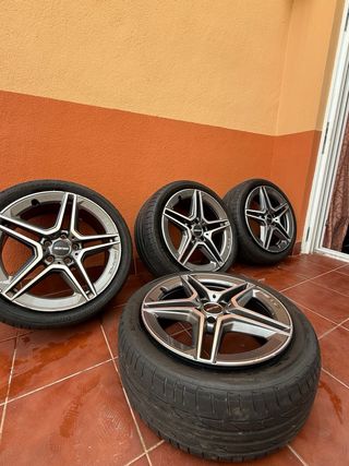 "Ruedas Mercedes AMG 18" - ¡Estado impecable!