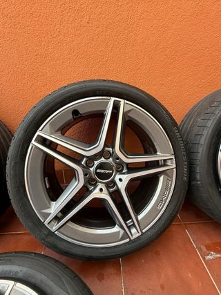 "Ruedas Mercedes AMG 18" - ¡Estado impecable!