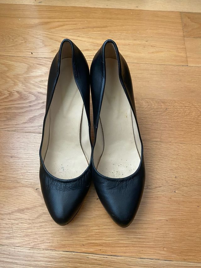 Zapatos de tacón negros Victorio Luccino