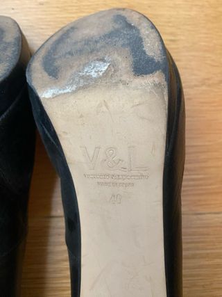 Zapatos de tacón negros Victorio Luccino