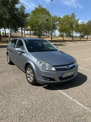 Opel Astra 2008