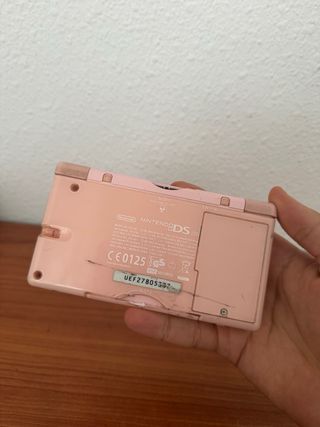 Nintendo DS Lite Rosa + Accesorios