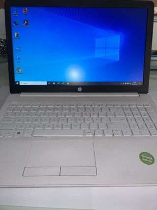 Portatil HP 15-da0215ns
