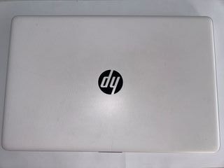 Portatil HP 15-da0215ns