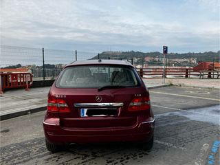 Mercedes-Benz Clase B200 CDI Automatico 140CV