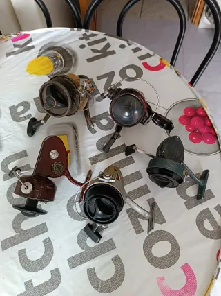 Lotes de carretes de pesca antiguos