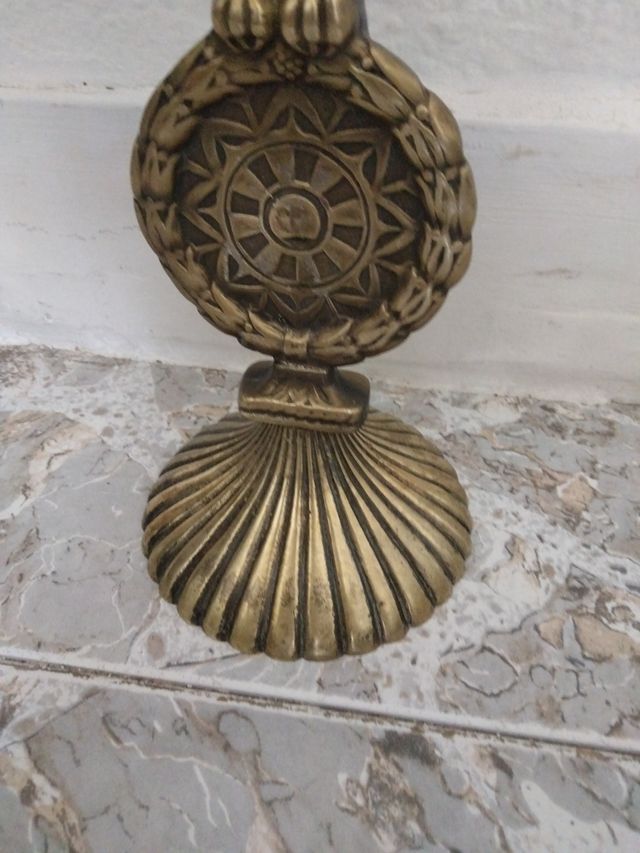 Scultura in bronzo o simile aquila e simbolo