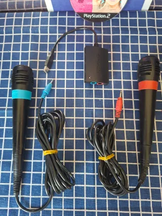 PS2 SINGSTAR MICROS+ JUEGO 80S 