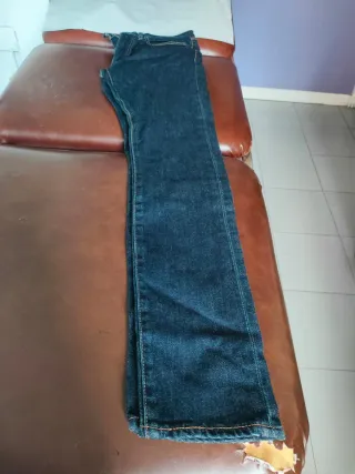 Pantalón vaquero Levi's 519 W31L32
