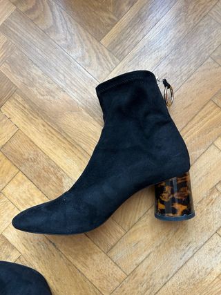 Botines Zara ante tacón tortuga