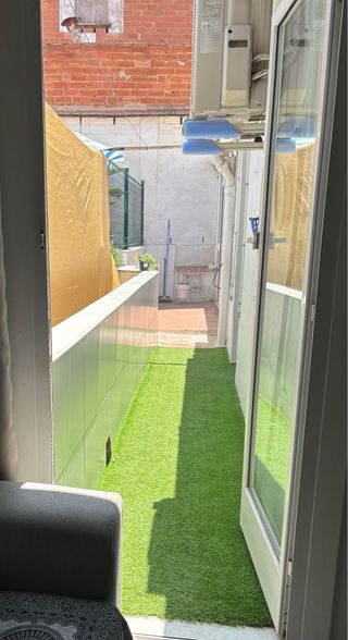 SE ALQUILA HABITACIÓN PARA CHICA 