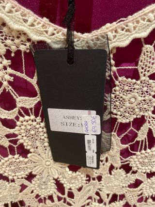 Vestido de encaje beige talla 38. Valeria Derbais