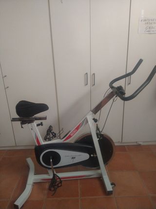 Bicicleta estática 