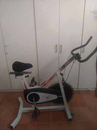 Bicicleta estática 