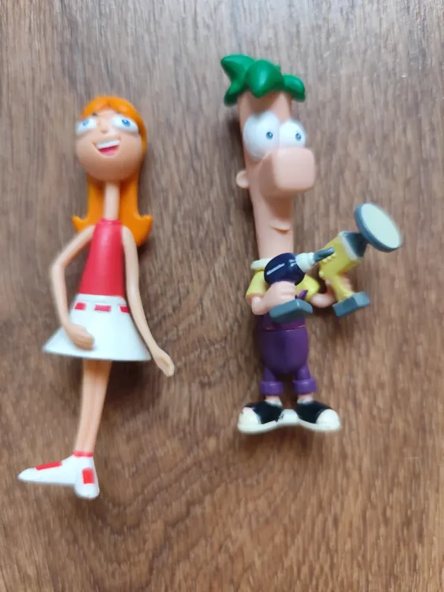 Muñecos Phineas y Ferb