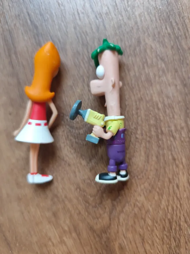 Muñecos Phineas y Ferb