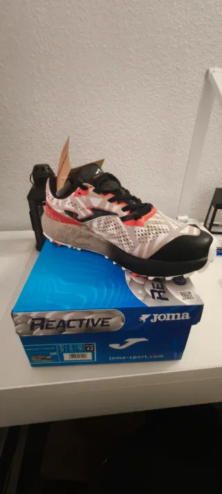 Zapatillas Joma Sima Hombre Beige/Rojo