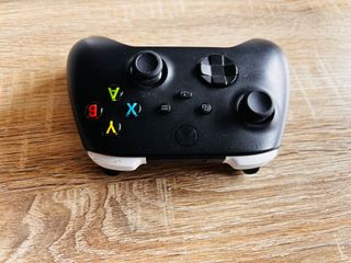 Xbox Series S 512GB + 2 Mandos