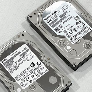 2 Discos duros HDD de 4TB WD + HGST (TOTAL 8 TB)