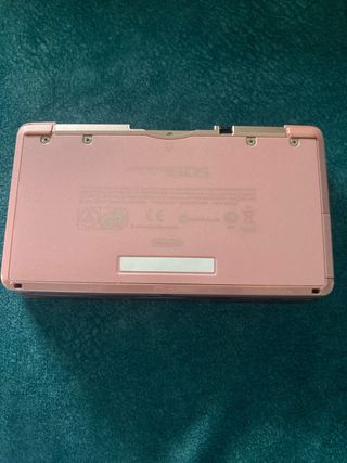 Nintendo 3DS Rosa Metálico + SD, Cargador y Funda
