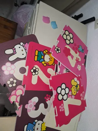 Hello Kitty Marelle Goma EVA