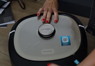 Conga Z100 - 35% Nueva - Robot Aspirador Cecotec