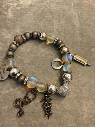Pulsera Enfermería Caduceo Corazón Jeringa