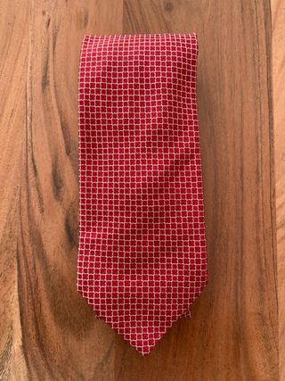 Corbata de seda roja
