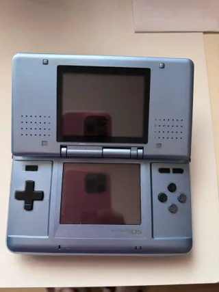 Consola Nintendo DS Azul + Cartucho