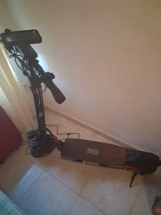 Patinete Zrino muy Nuevo
Leer descripción 