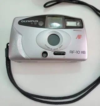 Olympus AF-10 XB Fotocamera Argento