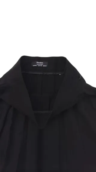 Falda negra corta Bershka plisada T. XS