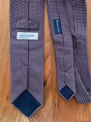 Corbata de seda con microestampado