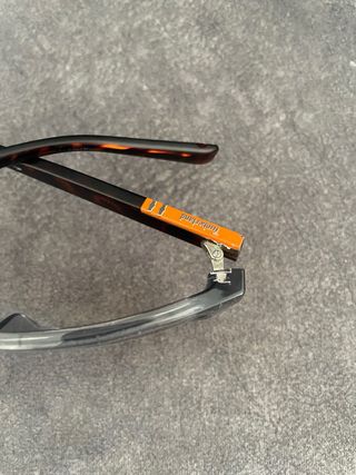 Gafas de sol Timberland grises y naranjas