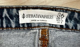 Shorts vaqueros Stradivarius Talla 36