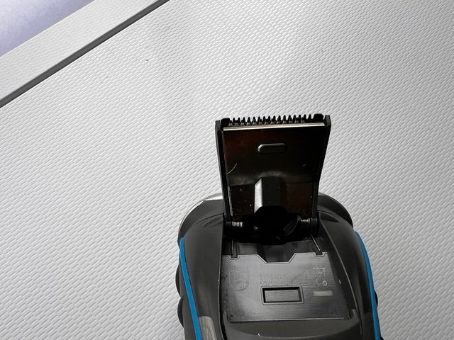 Máquina de afeitar Philips Serie 7000