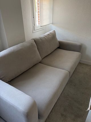 Sofá gris claro 215x100x60