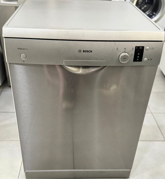 LAVAVAJILLAS BOSCH EN INOX