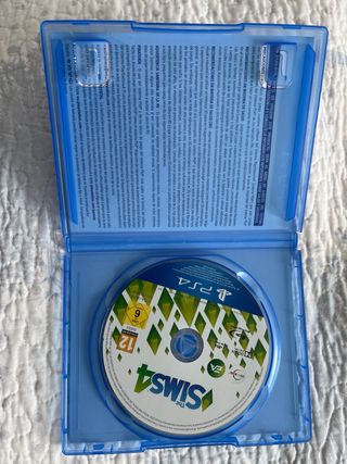 Los Sims 4 PS4