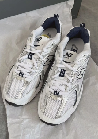 Zapatillas 530 NB blancas talla 45
