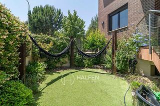 Casa pareada en alquiler en Valdebebas - Valdefuentes en Madrid