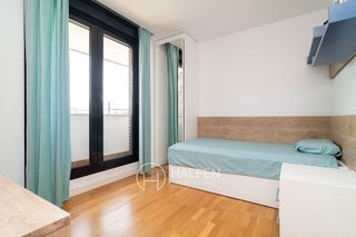 Casa pareada en alquiler en Valdebebas - Valdefuentes en Madrid