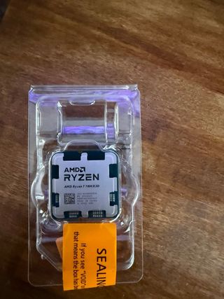 AMD Ryzen 7 7800X3D