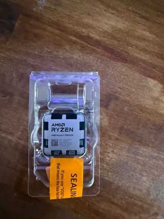 AMD Ryzen 7 7800X3D