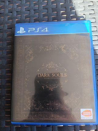 2 Videojuegos PS4 DOOM+Dark Souls 