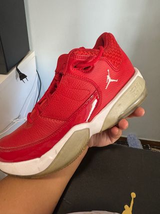 Zapatillas Jordan Max Aura 2 Rojas