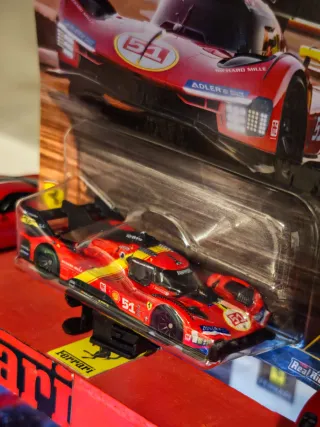 Hot Wheels Ferrari 499p Premium Circuit Legends