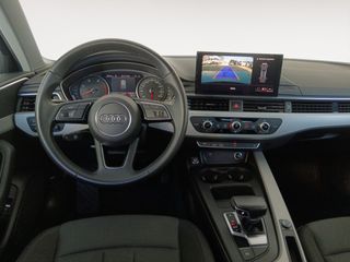 Audi A4 30 TDI Business Line