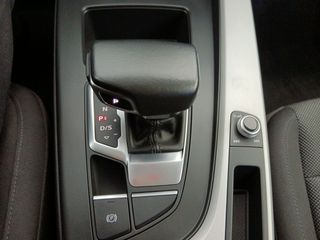 Audi A4 30 TDI Business Line