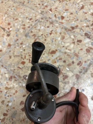 Carrete de pesca Sagarra